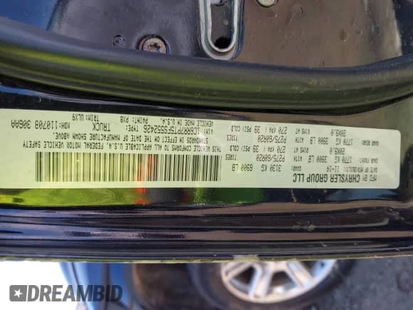 2015 Ram 1500 Laramie Limited with VIN 1C6RR7PT5FS552426, listed as a IAAI auction lot 42039997 with 167,944 mi miles and . Bid and sale history available at DreamBid. Image 9.