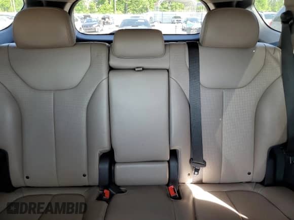 2019 Hyundai Santa Fe Ultimate с VIN 5NMS53AA8KH012483, выставлен на аукционе Copart как лот 57146955 с пробегом 44 473 миль миль и Списание • Salvage title. История ставок и продаж доступна на DreamBid. Изображение 10.