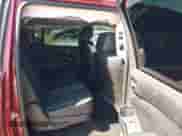 2018 Chevrolet Suburban LT z VIN 1GNSCHKC7JR392873, wystawiony jako IAAI lot #43221375 z przebiegiem 71 601 mil mil oraz . Historia ofert i sprzedaży dostępna na DreamBid. Obrazek 8.