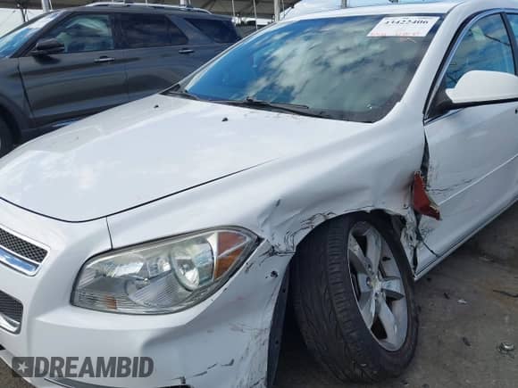 2012 Chevrolet Malibu 1LT z VIN 1G1ZC5E07CF110980, wystawiony jako IAAI lot #43422406 z przebiegiem 91 381 mil mil oraz . Historia ofert i sprzedaży dostępna na DreamBid. Obrazek 6.