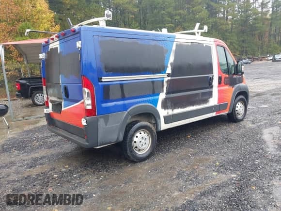 2017 Ram ProMaster Cargo с VIN 3C6TRVAG5HE508034, выставлен на аукционе IAAI как лот 43569286 с пробегом 133 139 миль миль и . История ставок и продаж доступна на DreamBid. Изображение 4.