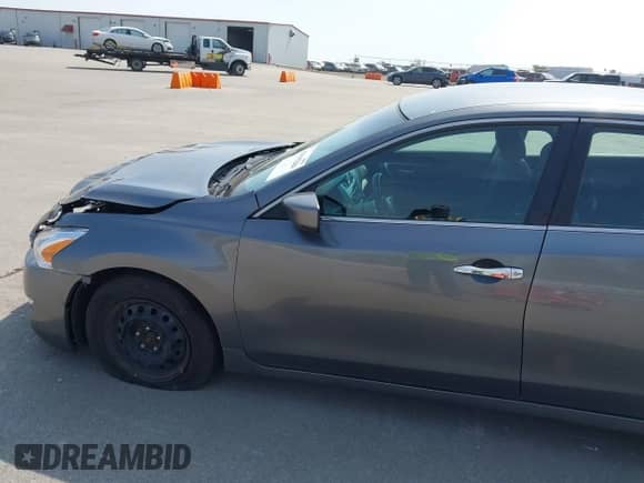 2015 Nissan Altima S с VIN 1N4AL3AP3FN341824, выставлен на аукционе IAAI как лот 43195284 с пробегом 158 650 миль миль и . История ставок и продаж доступна на DreamBid. Изображение 17.