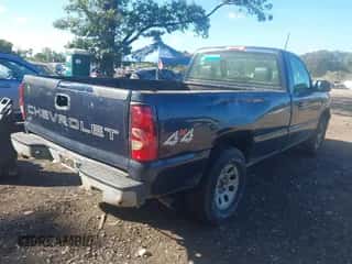 2007 Chevrolet Silverado 1500 Work Truck с VIN 3GCEK14X77G213367, выставлен на аукционе IAAI как лот 43346452 с пробегом 155 415 миль миль и . История ставок и продаж доступна на DreamBid. Изображение 4.