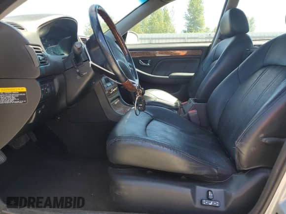 2005 Hyundai XG z VIN KMHFU45E55A422952, wystawiony jako Copart lot #59203045 z przebiegiem 76 856 mil mil oraz Szkoda całkowita • Salvage title. Historia ofert i sprzedaży dostępna na DreamBid. Obrazek 7.