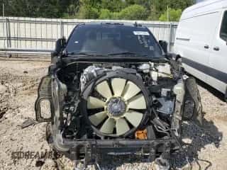 2022 Chevrolet Silverado 3500HD High Country с VIN 1GC4YVEY7NF166221, выставлен на аукционе Copart как лот 70817194 с пробегом Не указан миль и Списание • Salvage title. История ставок и продаж доступна на DreamBid. Изображение 5.