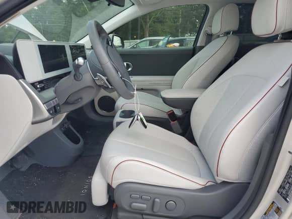 2024 Hyundai Ioniq 5 Limited с VIN KM8KR4DE2RU310941, выставлен на аукционе Copart как лот 65805475 с пробегом 8 467 миль миль и Списание • Salvage title. История ставок и продаж доступна на DreamBid. Изображение 7.