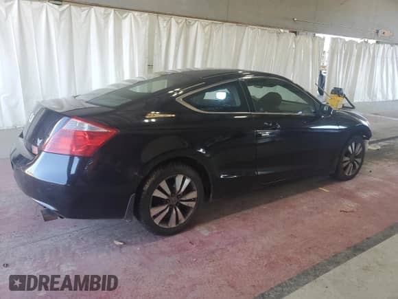 2010 Honda Accord EX with VIN 1HGCS1B72AA009013, listed as a Copart auction lot 85302365 with 139,064 mi miles and Salvage title. Bid and sale history available at DreamBid. Image 3.