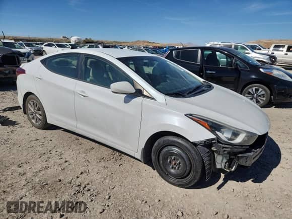 2016 Hyundai Elantra SE z VIN 5NPDH4AE1GH672836, wystawiony jako Copart lot #82008225 z przebiegiem 74 177 mil mil oraz Szkoda całkowita • Salvage title. Historia ofert i sprzedaży dostępna na DreamBid. Obrazek 4.