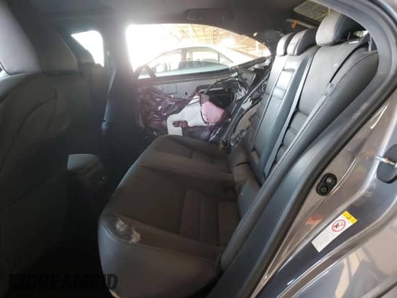 2019 Lexus IS 350 с VIN JTHBZ1D27K5034120, выставлен на аукционе Copart как лот 60508895 с пробегом 69 732 миль миль и Списание • Salvage title. История ставок и продаж доступна на DreamBid. Изображение 10.