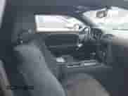 2014 Dodge Challenger SXT с VIN 2C3CDYAG0EH285933, выставлен на аукционе IAAI как лот 43391041 с пробегом Не указан миль и . История ставок и продаж доступна на DreamBid. Изображение 5.