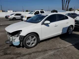 2012 Volvo S60 T5 с VIN YV1622FS2C2112181, выставлен на аукционе Copart как лот 85720475 с пробегом 127 757 миль миль и Списание • Salvage title. История ставок и продаж доступна на DreamBid. Изображение 1.