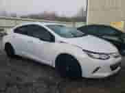 2017 Chevrolet Volt LT z VIN 1G1RA6S50HU211115, wystawiony jako Copart lot #68115472 z przebiegiem Nie podano mil oraz . Historia ofert i sprzedaży dostępna na DreamBid. Obrazek 4.