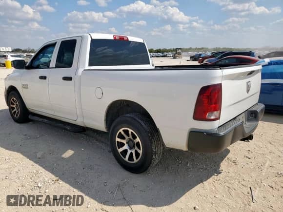 2018 Ram 1500 Tradesman z VIN 1C6RR6FG3JS336310, wystawiony jako Copart lot #82068495 z przebiegiem 107 369 mil mil oraz Szkoda całkowita • Salvage title. Historia ofert i sprzedaży dostępna na DreamBid. Obrazek 2.