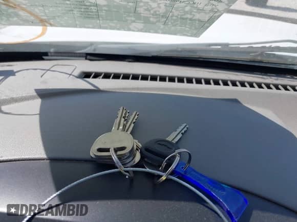 2006 Chevrolet Colorado Work Truck z VIN 1GCCS198668272911, wystawiony jako IAAI lot #43321284 z przebiegiem 165 178 mil mil oraz . Historia ofert i sprzedaży dostępna na DreamBid. Obrazek 11.