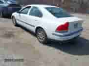 2004 Volvo S60 с VIN YV1RS61T642380706, выставлен на аукционе IAAI как лот 41945632 с пробегом Не указан миль и . История ставок и продаж доступна на DreamBid. Изображение 3.