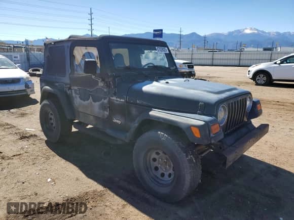 1998 Jeep Wrangler SE z VIN 1J4FY29P7WP709775, wystawiony jako Copart lot #87029025 z przebiegiem 138 808 mil mil oraz Czysty tytuł • Clean title. Historia ofert i sprzedaży dostępna na DreamBid. Obrazek 4.