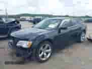 2014 Chrysler 300 с VIN 2C3CCAAG2EH124347, выставлен на аукционе IAAI как лот 42665137 с пробегом Не указан миль и . История ставок и продаж доступна на DreamBid. Изображение 17.