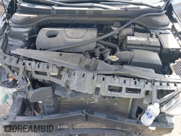 2018 Hyundai Accent SE z VIN 3KPC24A33JE024857, wystawiony jako IAAI lot #43279253 z przebiegiem 131 782 mil mil oraz . Historia ofert i sprzedaży dostępna na DreamBid. Obrazek 10.