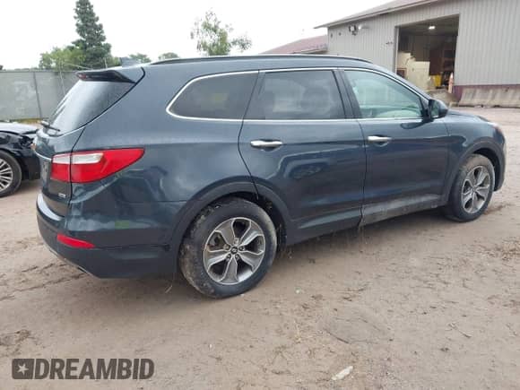 2015 Hyundai Santa Fe GLS with VIN KM8SMDHF6FU114787, listed as a IAAI auction lot 43109176 with 137,474 mi miles and . Bid and sale history available at DreamBid. Image 4.