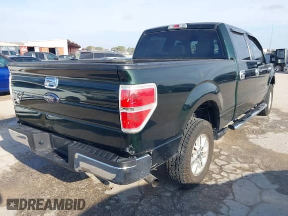 2012 Ford F-150 with VIN 1FTVW1CT5CKE15940, listed as a IAAI auction lot 43520572 with 100,555 mi miles and . Bid and sale history available at DreamBid. Image 4.