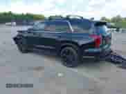 2025 Hyundai Palisade XRT with VIN KM8R3DGE6SU915871, listed as a IAAI auction lot 42976538 with 1,113 mi miles and . Bid and sale history available at DreamBid. Image 3.