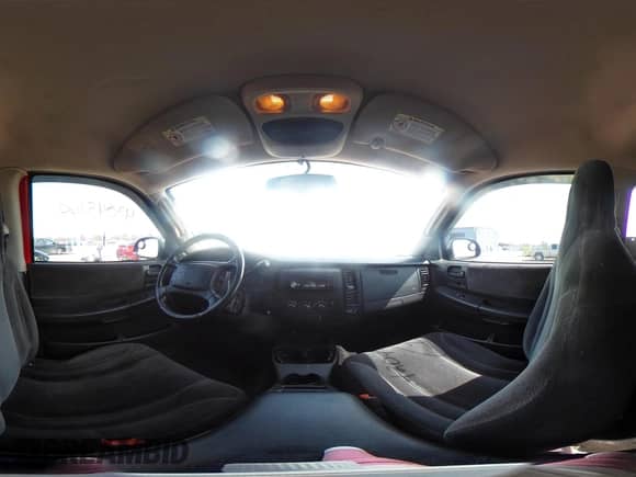 2003 Dodge Dakota с VIN 1D7HG42X93S296117, выставлен на аукционе IAAI как лот 42045149 с пробегом 161 725 миль миль и . История ставок и продаж доступна на DreamBid. Изображение 18.