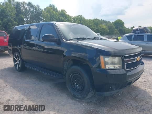 2007 Chevrolet Suburban LS with VIN 3GNFC160X7G152203, listed as a IAAI auction lot 43015580 with 182,898 mi miles and . Bid and sale history available at DreamBid. Image 1.