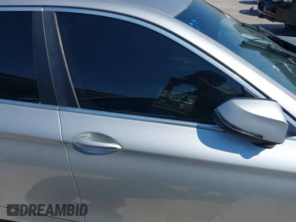 2014 BMW 5 Series 528i с VIN WBA5A5C59ED503403, выставлен на аукционе IAAI как лот 43365352 с пробегом 109 418 миль миль и . История ставок и продаж доступна на DreamBid. Изображение 13.