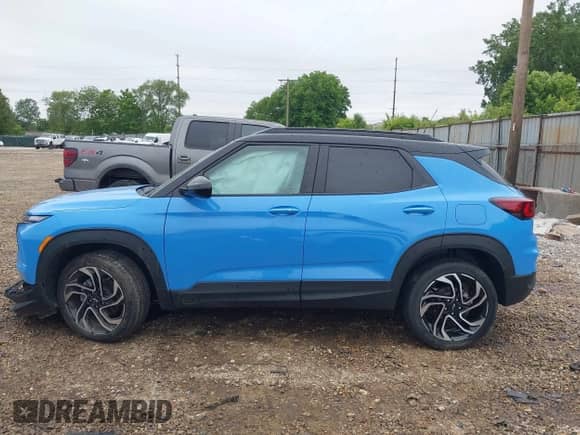 2024 Chevrolet TrailBlazer RS with VIN KL79MUSL7RB163348, listed as a IAAI auction lot 42349234 with 8,993 mi miles and . Bid and sale history available at DreamBid. Image 14.