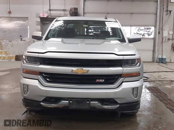 2018 Chevrolet Silverado 1500 LT с VIN 3GCUKRECXJG492648, выставлен на аукционе IAAI как лот 42419524 с пробегом 124 277 миль миль и . История ставок и продаж доступна на DreamBid. Изображение 13.