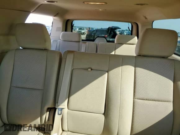 2013 Chevrolet Suburban LS with VIN 1GNSCHE05DR188577, listed as a Copart auction lot 68896255 with 102,263 mi miles and Salvage title. Bid and sale history available at DreamBid. Image 10.