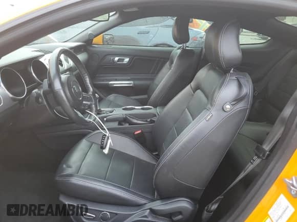 2018 Ford Mustang GT с VIN 1FA6P8CF5J5121461, выставлен на аукционе Copart как лот 85328965 с пробегом 41 474 миль миль и Списание • Salvage title. История ставок и продаж доступна на DreamBid. Изображение 7.