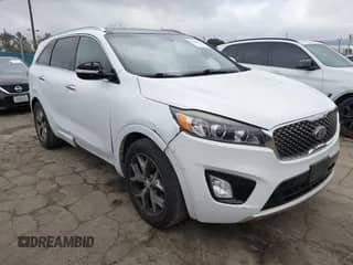 2017 Kia Sorento SXL с VIN 5XYPK4A55HG319359, выставлен на аукционе IAAI как лот 41524367 с пробегом 105 913 миль миль и . История ставок и продаж доступна на DreamBid. Изображение 1.