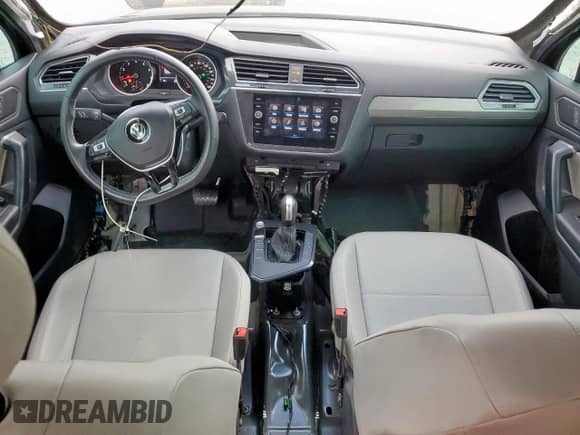 2021 Volkswagen Tiguan SE с VIN 3VV3B7AX4MM042039, выставлен на аукционе Copart как лот 69365725 с пробегом 46 593 миль миль и Списание • Salvage title. История ставок и продаж доступна на DreamBid. Изображение 8.