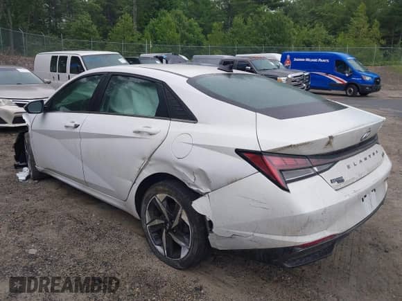 2021 Hyundai Elantra Limited с VIN KMHLN4AJ4MU003877, выставлен на аукционе IAAI как лот 42634517 с пробегом 97 011 миль миль и . История ставок и продаж доступна на DreamBid. Изображение 3.