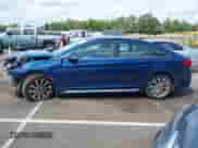 2017 Hyundai Sonata Limited с VIN 5NPE34AF4HH556852, выставлен на аукционе IAAI как лот 43146322 с пробегом 92 007 миль миль и . История ставок и продаж доступна на DreamBid. Изображение 14.