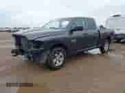 2018 Ram 1500 Tradesman z VIN 1C6RR6FG1JS341411, wystawiony jako IAAI lot #42477747 z przebiegiem 109 238 mil mil oraz . Historia ofert i sprzedaży dostępna na DreamBid. Obrazek 18.