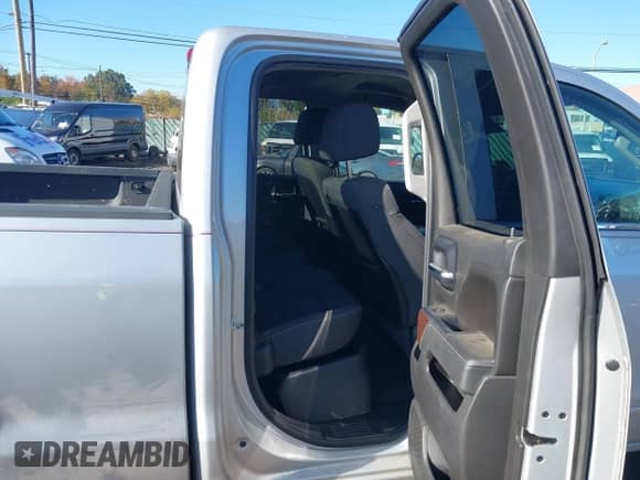2014 GMC Sierra 1500 SLE with VIN 1GTV2UEC1EZ277382, listed as a IAAI auction lot 43487639 with 152,609 mi miles and . Bid and sale history available at DreamBid. Image 8.