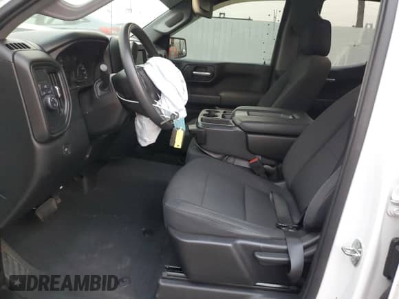 2021 Chevrolet Silverado 1500 Custom with VIN 1GCRWBEH9MZ122437, listed as a Copart auction lot 86158574 with 31,865 mi miles and Salvage title. Bid and sale history available at DreamBid. Image 7.