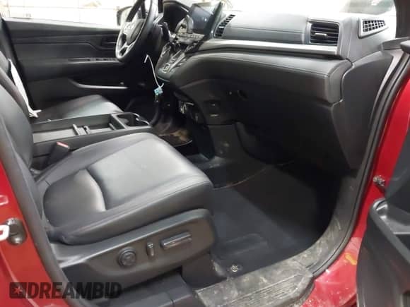 2023 Honda Odyssey Sport z VIN 5FNRL6H71PB033829, wystawiony jako IAAI lot #42556727 z przebiegiem 30 524 mil mil oraz . Historia ofert i sprzedaży dostępna na DreamBid. Obrazek 5.