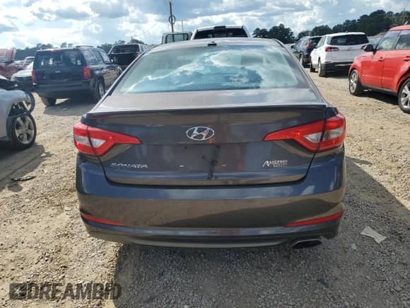 2015 Hyundai Sonata SE with VIN 5NPE24AF2FH234694, listed as a Copart auction lot 81917625 with 119,318 mi miles and Salvage title. Bid and sale history available at DreamBid. Image 6.