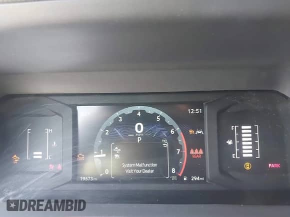 2025 Toyota Tacoma SR with VIN 3TMLB5JN0SM110089, listed as a IAAI auction lot 43218799 with 19,573 mi miles and . Bid and sale history available at DreamBid. Image 7.