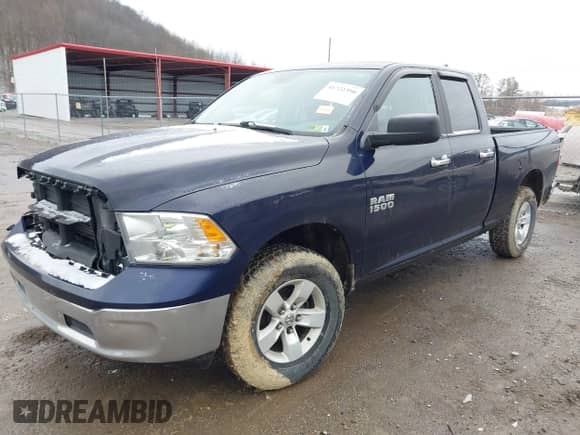 2018 Ram 1500 Big Horn z VIN 1C6RR7GGXJS115582, wystawiony jako IAAI lot #41722350 z przebiegiem 97 945 mil mil oraz . Historia ofert i sprzedaży dostępna na DreamBid. Obrazek 22.