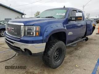 2013 GMC Sierra 1500 SL с VIN 1GTR2UEAXDZ157157, выставлен на аукционе Copart как лот 79476284 с пробегом 159 905 миль миль и Списание • Salvage title. История ставок и продаж доступна на DreamBid. Изображение 1.