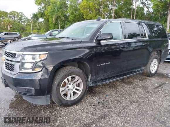 2019 Chevrolet Suburban LT с VIN 1GNSKHKC0KR203405, выставлен на аукционе IAAI как лот 43421755 с пробегом 112 164 миль миль и . История ставок и продаж доступна на DreamBid. Изображение 17.