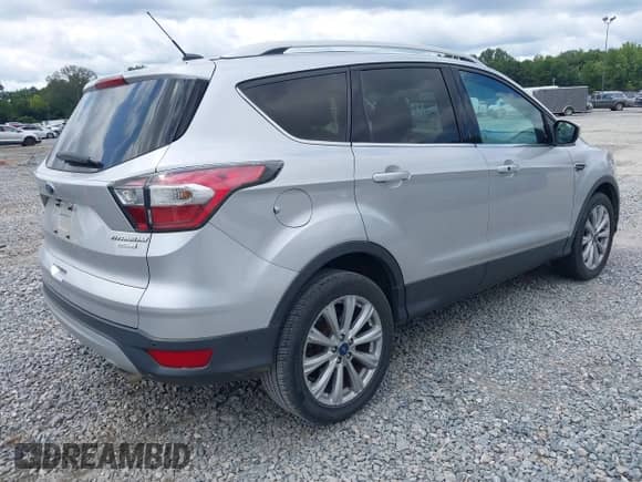 2017 Ford Escape Titanium с VIN 1FMCU0JD7HUA19017, выставлен на аукционе IAAI как лот 42924966 с пробегом 160 432 миль миль и . История ставок и продаж доступна на DreamBid. Изображение 4.
