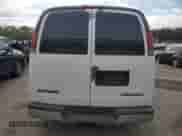 2001 Chevrolet Express с VIN 1GAHG39R811162111, выставлен на аукционе Copart как лот 76239644 с пробегом 141 929 миль миль и Списание • Salvage title. История ставок и продаж доступна на DreamBid. Изображение 6.