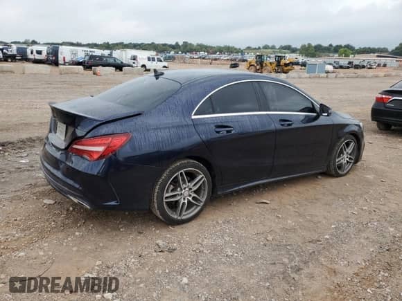 2017 Mercedes-Benz CLA 250 с VIN WDDSJ4EB5HN453168, выставлен на аукционе Copart как лот 70678845 с пробегом 117 205 миль миль и Списание • Salvage title. История ставок и продаж доступна на DreamBid. Изображение 3.