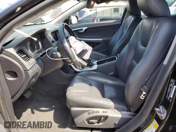 2015 Volvo S60 T5 Premier с VIN YV1612TK3F1345598, выставлен на аукционе Copart как лот 62350205 с пробегом 152 747 миль миль и Списание • Salvage title. История ставок и продаж доступна на DreamBid. Изображение 7.