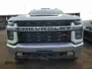 2020 Chevrolet Silverado 3500HD LT z VIN 1GC4YTEYXLF295765, wystawiony jako Copart lot #48064855 z przebiegiem 173 588 mil mil oraz Szkoda całkowita • Salvage title. Historia ofert i sprzedaży dostępna na DreamBid. Obrazek 5.